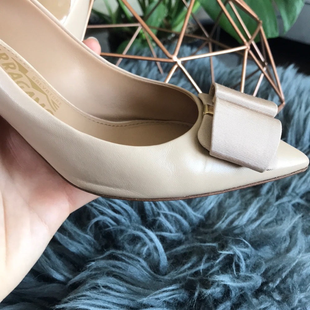 💯Authentic Ferragamo Mimi’70 Bow Detail Pumps - Picture 6 of 7
